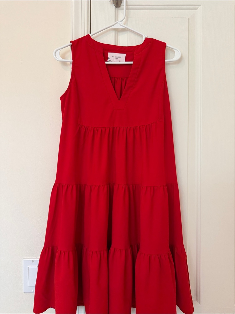Tuckernuck Size Small Red Sleeveless Tiered Woman’s Pomander Dress